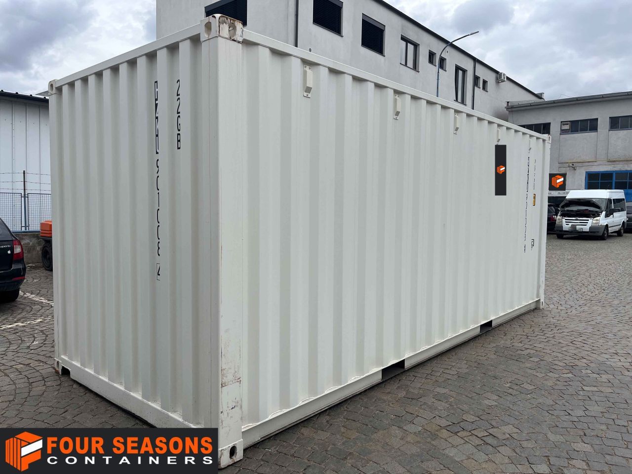 Rental of shipping container 20′ IICL6 Brno – Photo 3