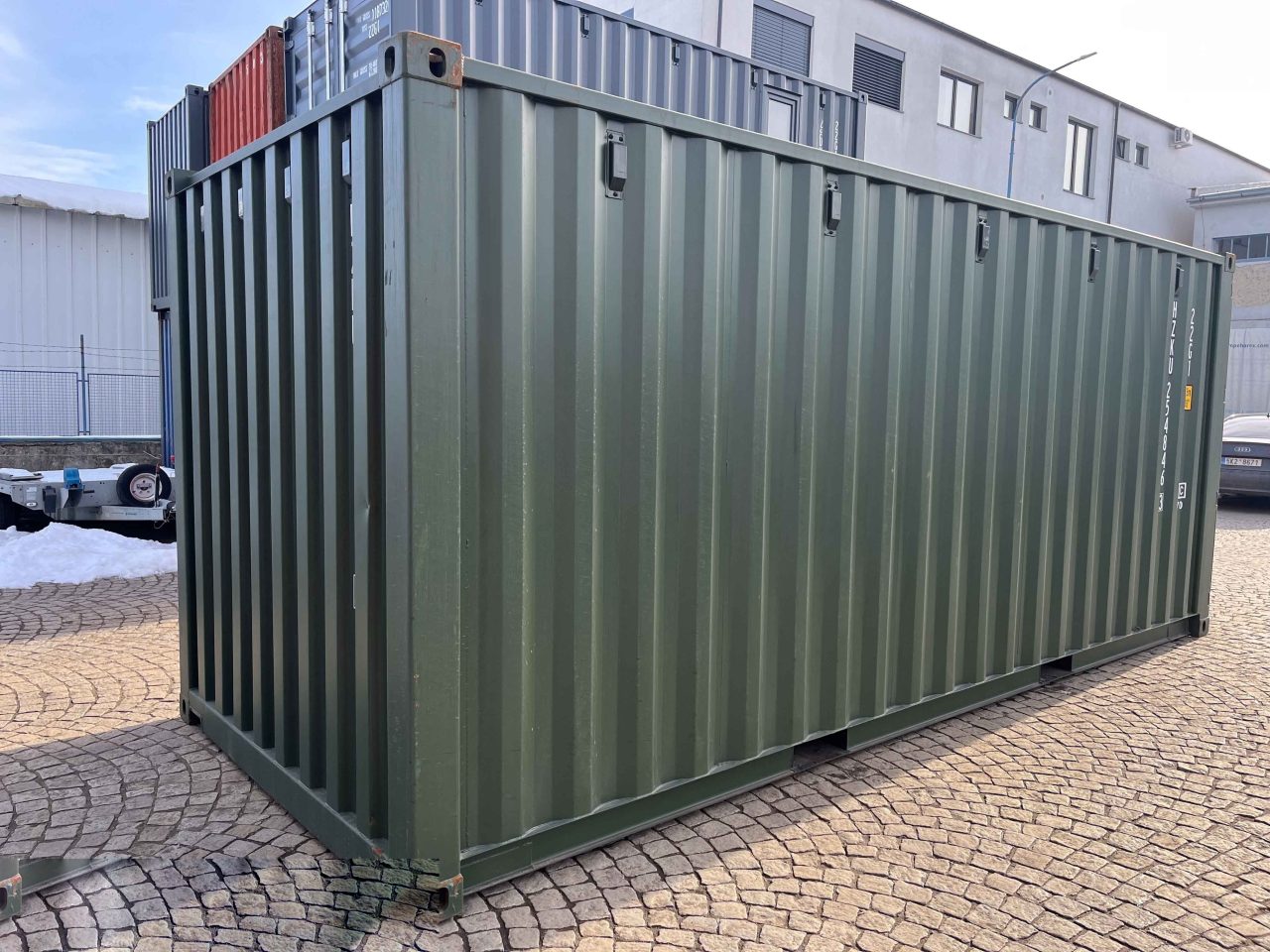Shipping Container Prague in RAL 6007 One-Way, 585 414-2 – Photo 3