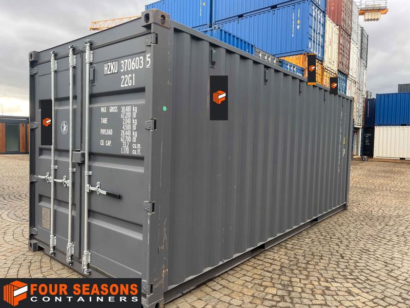 Container storage 20′ for emergency services, 601 420-5 – Newark, NJ, USA | Four Seasons Containers