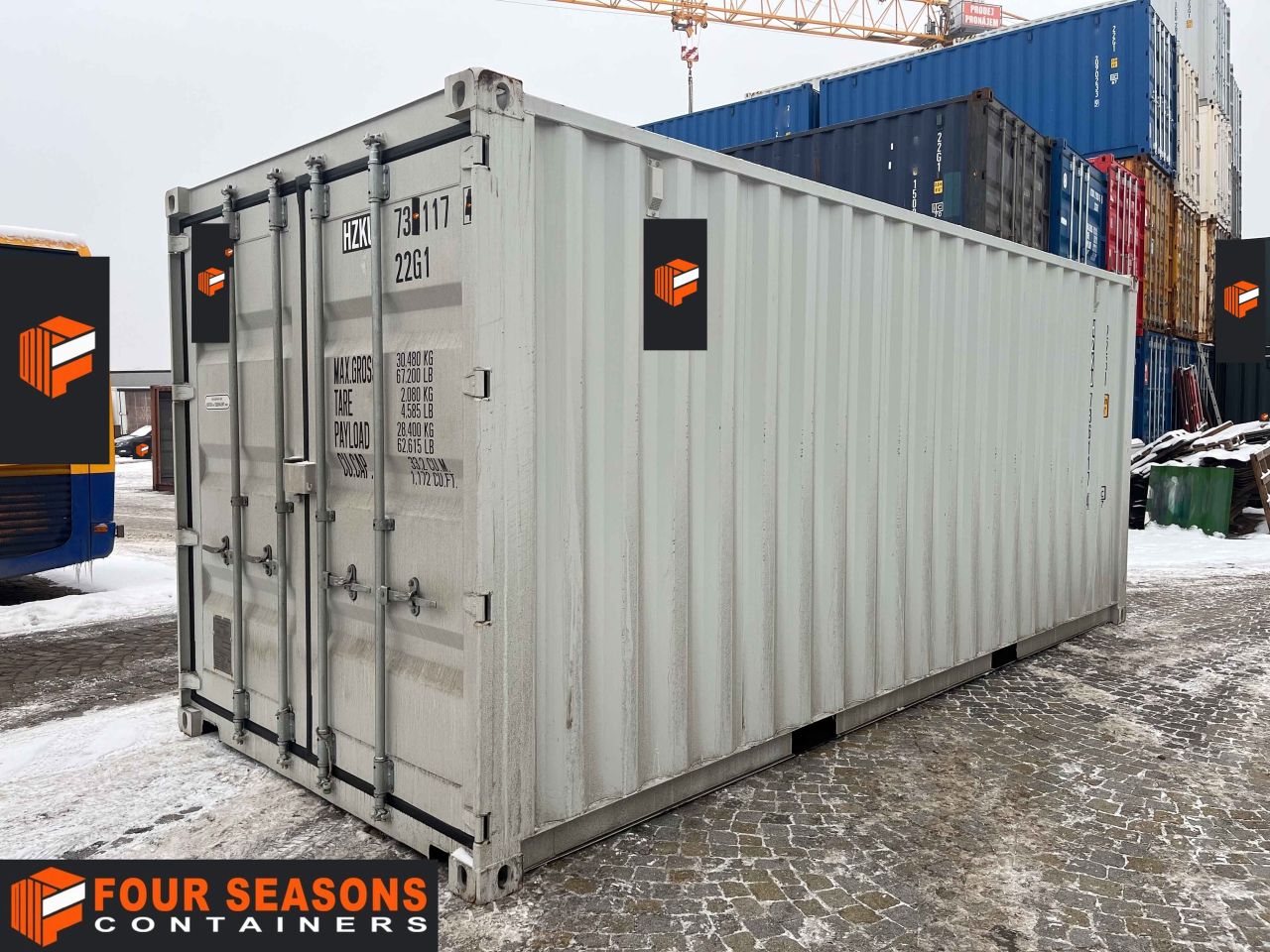 Shipping Container 20 feet length 6 m and 2.6 m height, 736 117-4