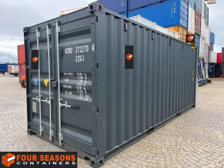 20′ Storage Container Nové Město na Moravě, FSCU 261 098-3 – Los Angeles, CA, USA | Four Seasons Containers