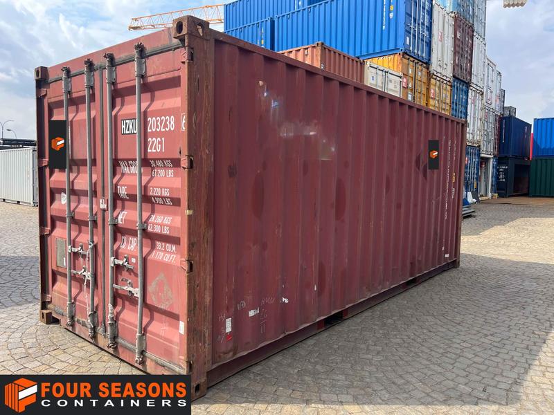 Shipping container 40′ CW used, 215 850-3 – Newark, NJ, USA | Four Seasons Containers