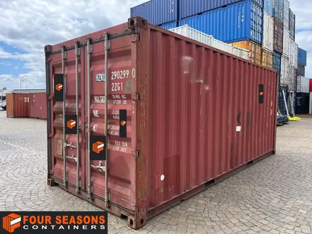 Shipping container 40’ CW, no shipping 477 714-0 – Newark, NJ, USA | Four Seasons Containers