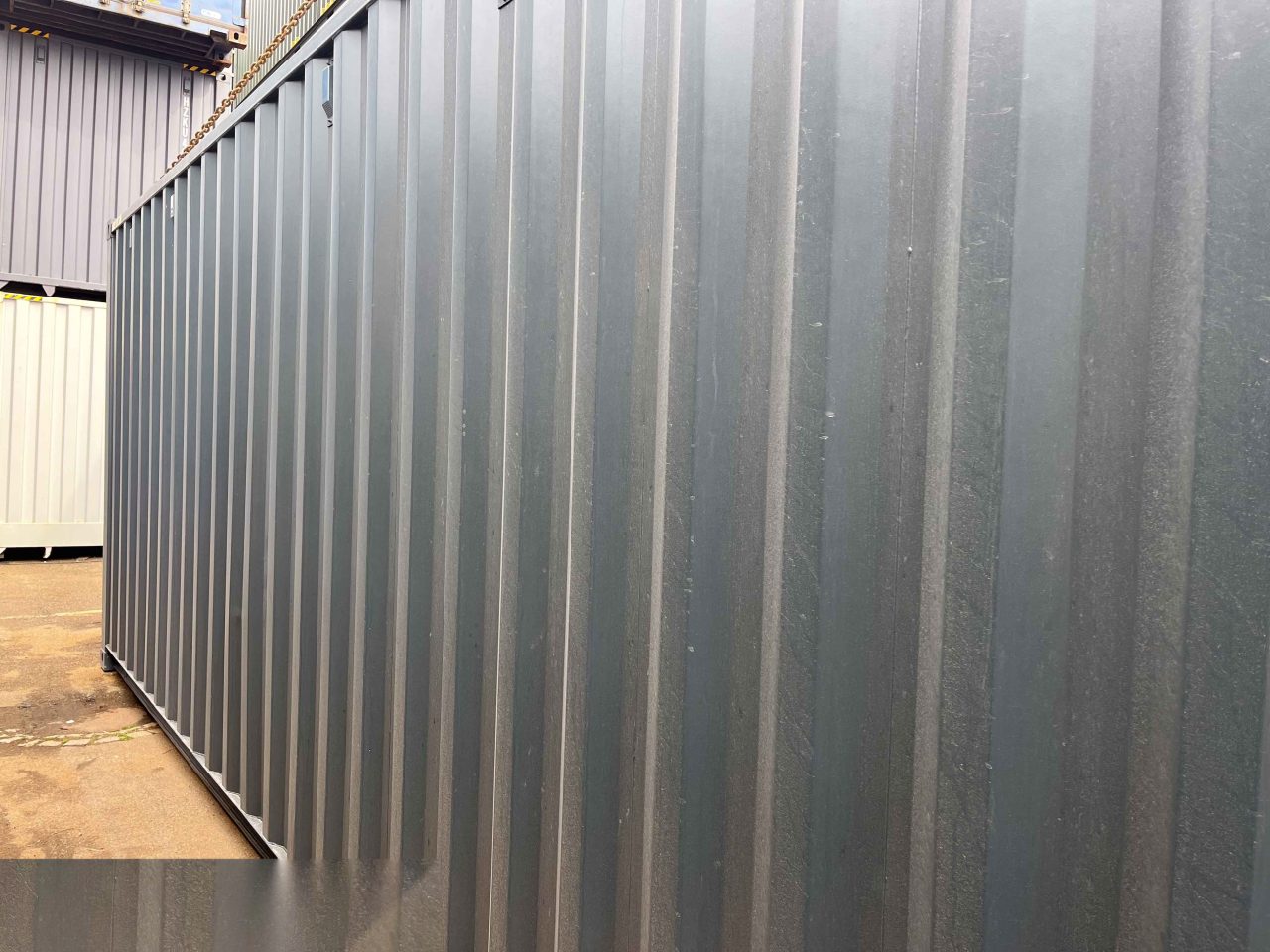 Storage container 40’HC in RAL 7016 and IICL6, 867 530-9 – Photo 6