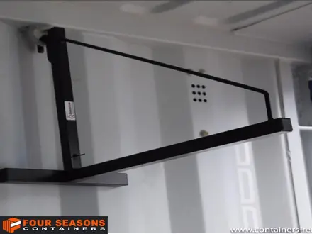 Heavy Duty Shipping Container Lock Box (Bolt-On / Weld-On) – Oakland, CA, USA | Four Seasons Containers